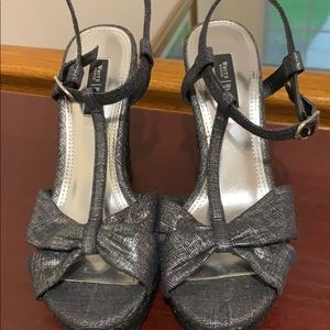 White House Black Market Wedges